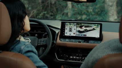 Nissan Rogue Intelligent Around View Monitor demonstration